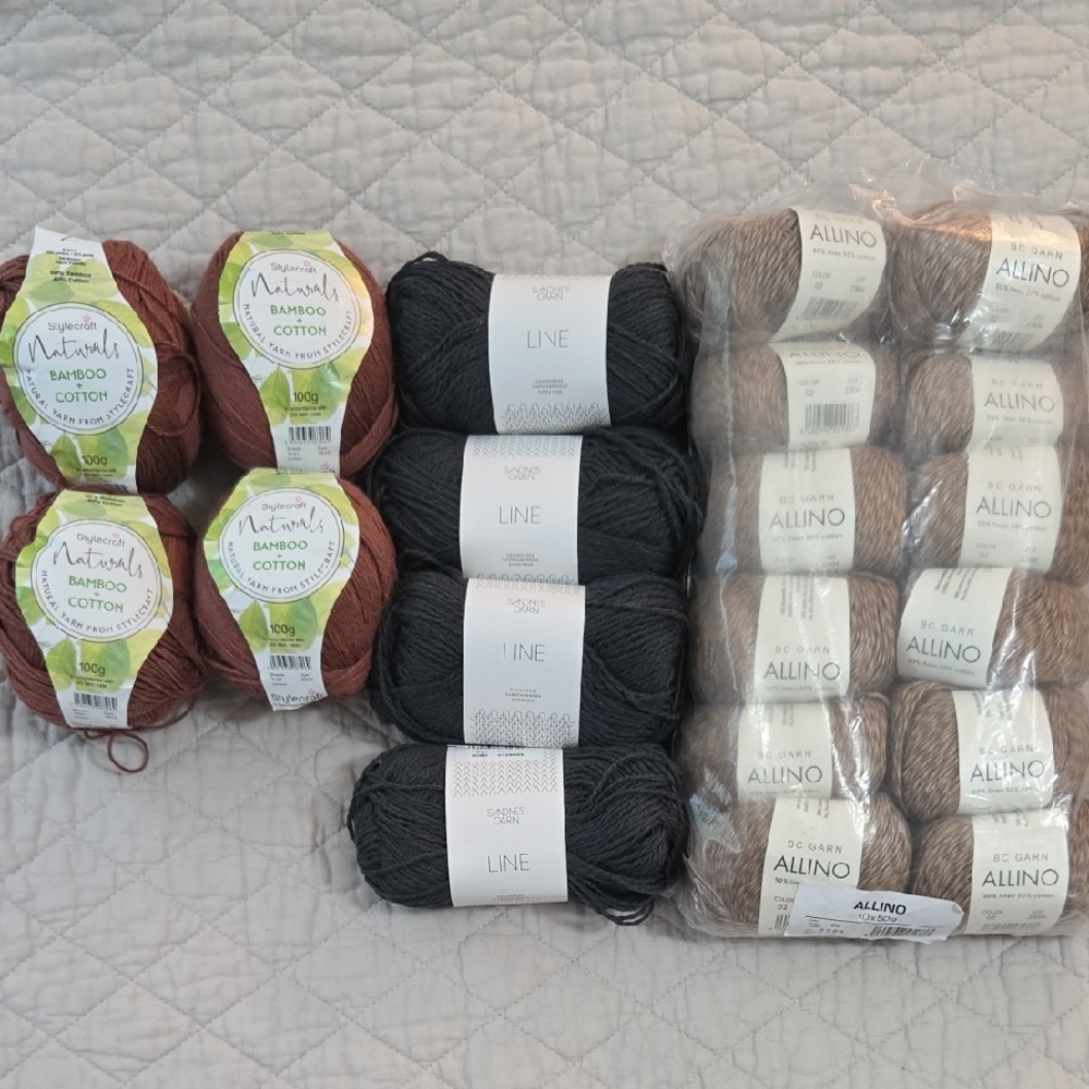 Lot Of Linen And Cotton Blend Yarns